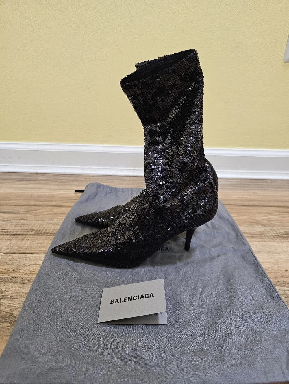 New Balenciaga Sequins Embellished Knife Boots - Picture 5 of 15